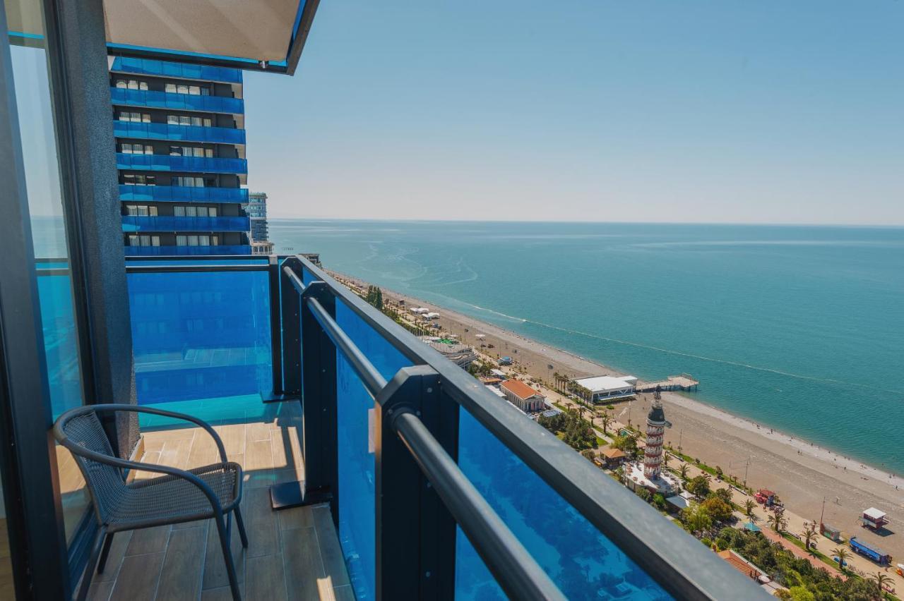 Orbi City Center Suite Batumi Exterior foto